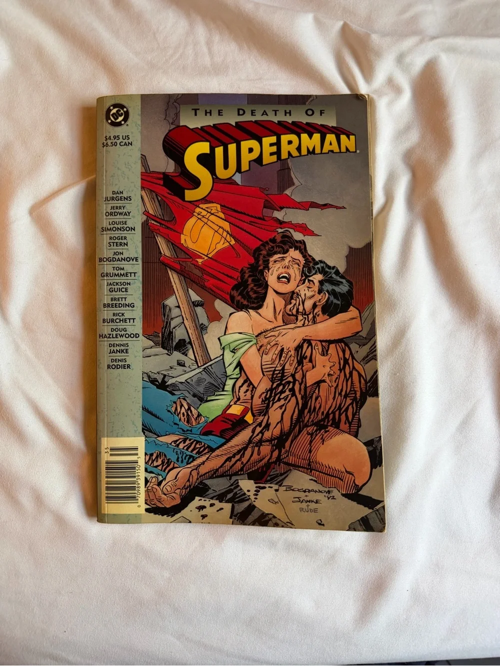 Dc comics vintage 1993 the death of superman paperback superhero comic book